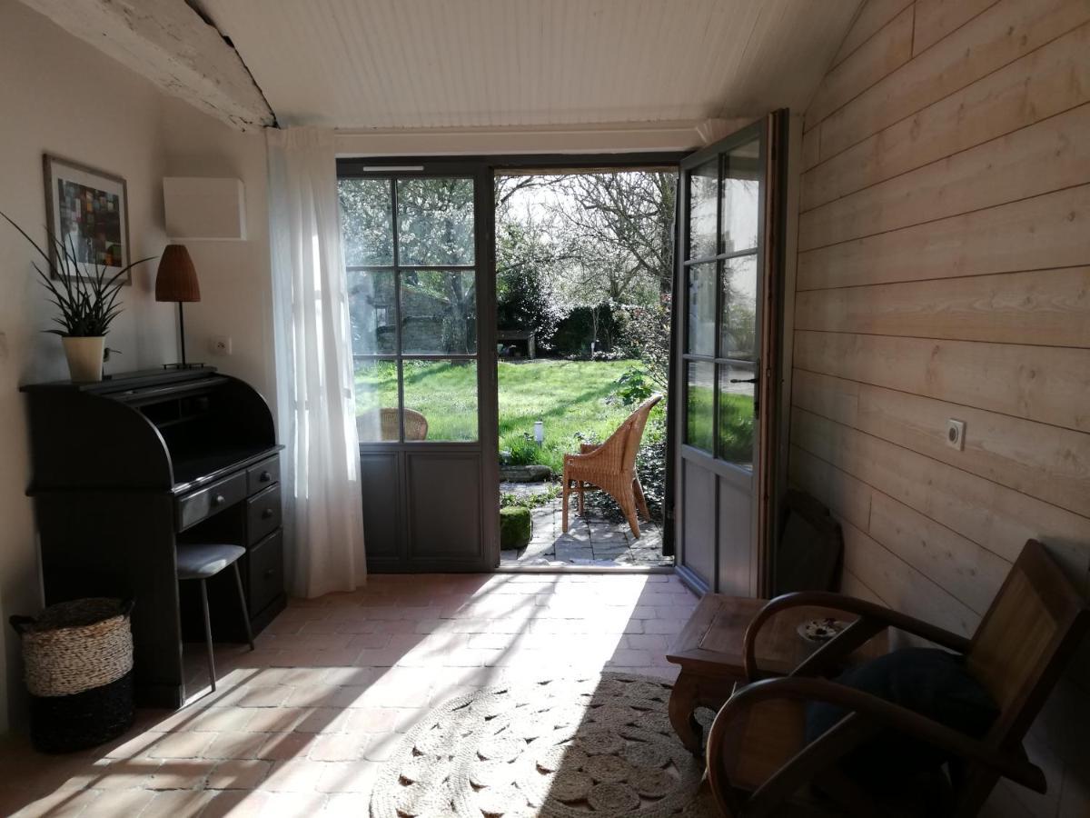 Au Logis De La Mongie Bed & Breakfast Soullans Bagian luar foto